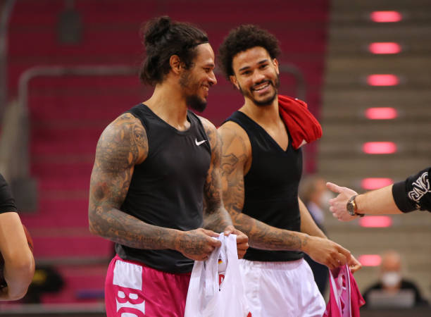 超表现优异 超表现优异